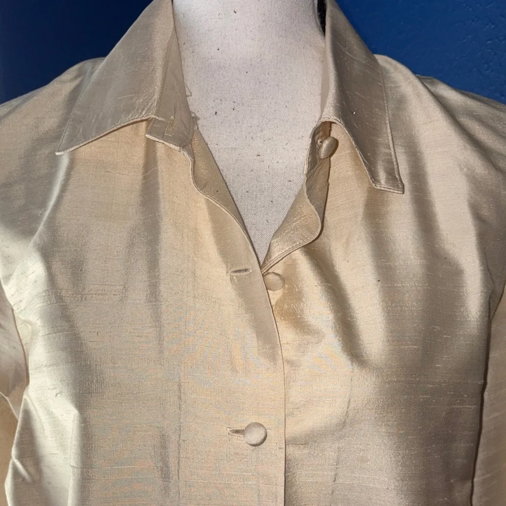 Vintage Bentley Arbuckle 100% Raw Silk Button‑Up Top – Cream – Size 10 – EUC - Picture 3 of 8